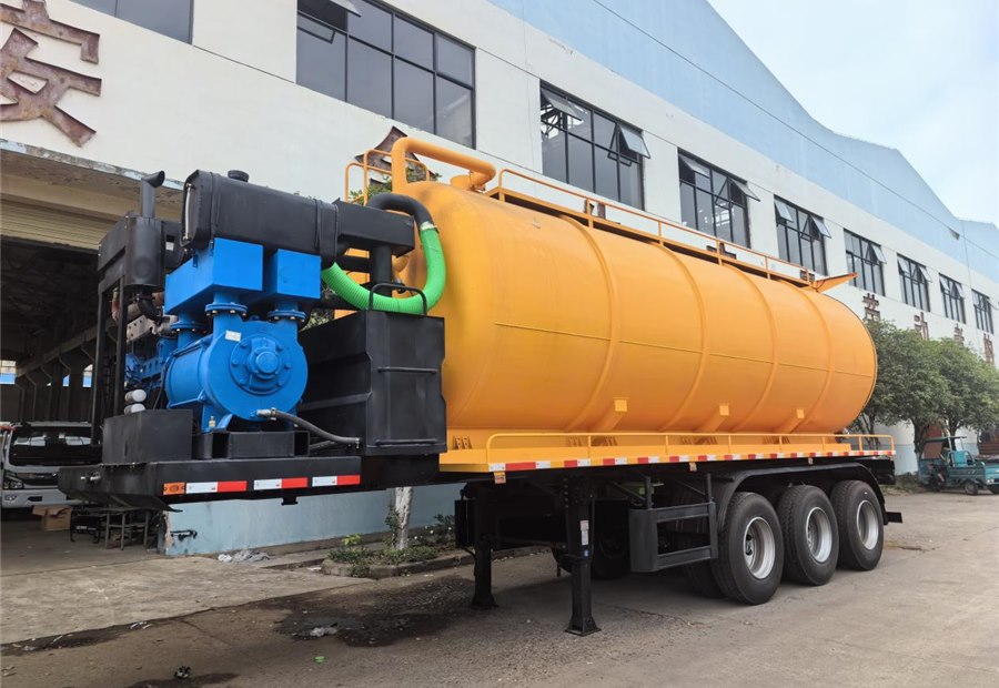 Vacuum pump and tank system option