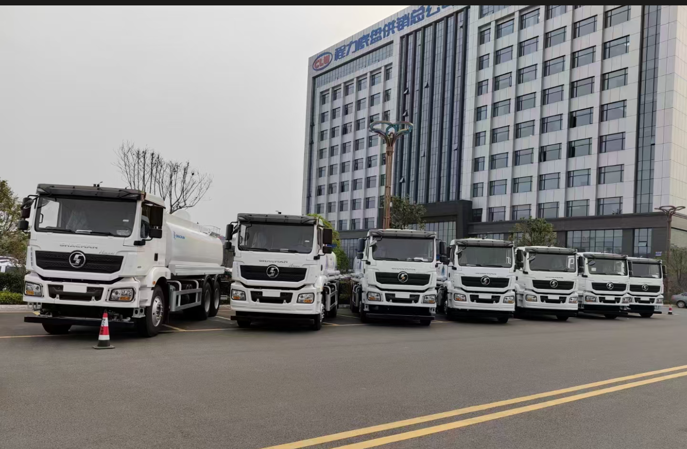 Batch delivery cleaning trucks